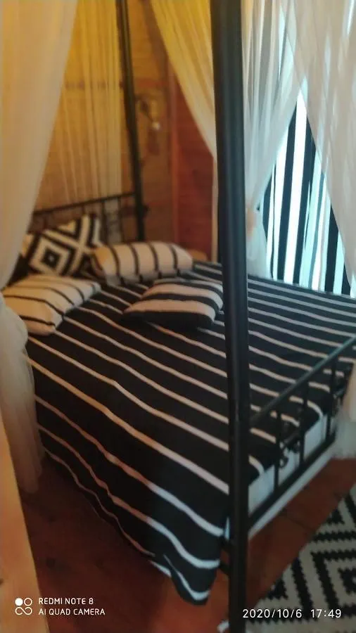 Otantik Tas Ev Bed & Breakfast Dalaman